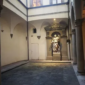 Appartement Boheme Caratteristico A Pochi Passi Dal Duomo 