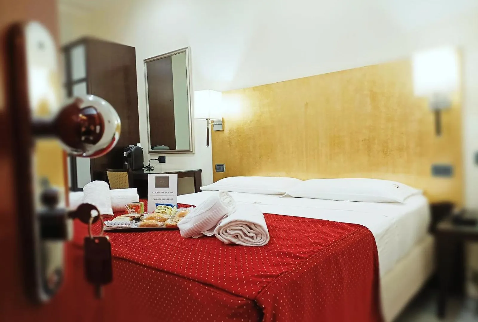 Hotel Fiorella Milano 3*, Milan